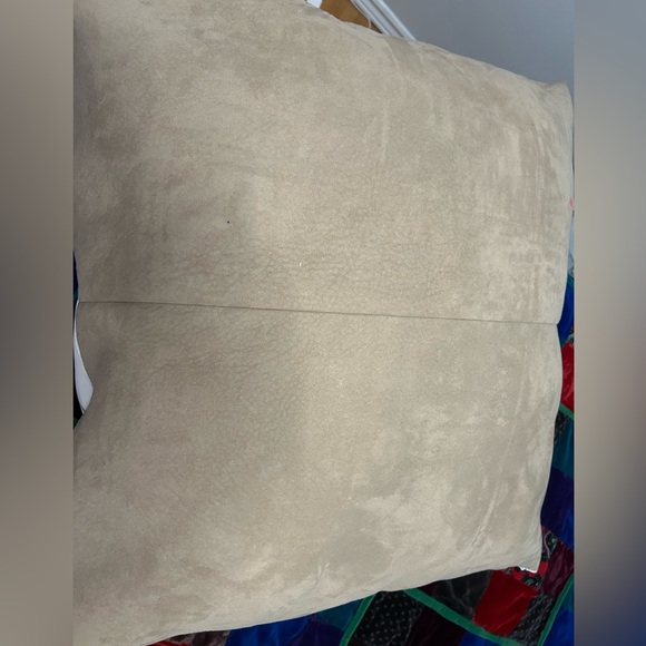 Dog Bed 🐶 - Picture 4 of 5